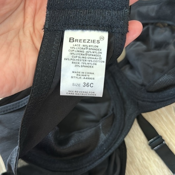 Set of 2 Breezies 36 C Underwire lace bra Black Like new - Picture 5 of 5
